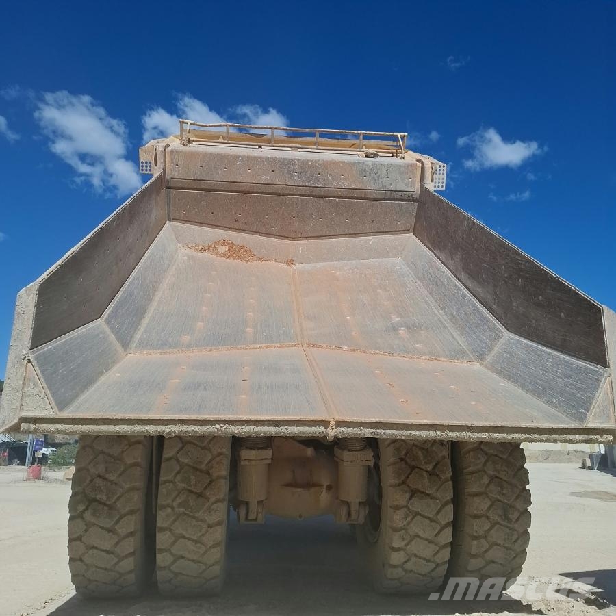Terex TR 100 Atliekų išvežimo technika
