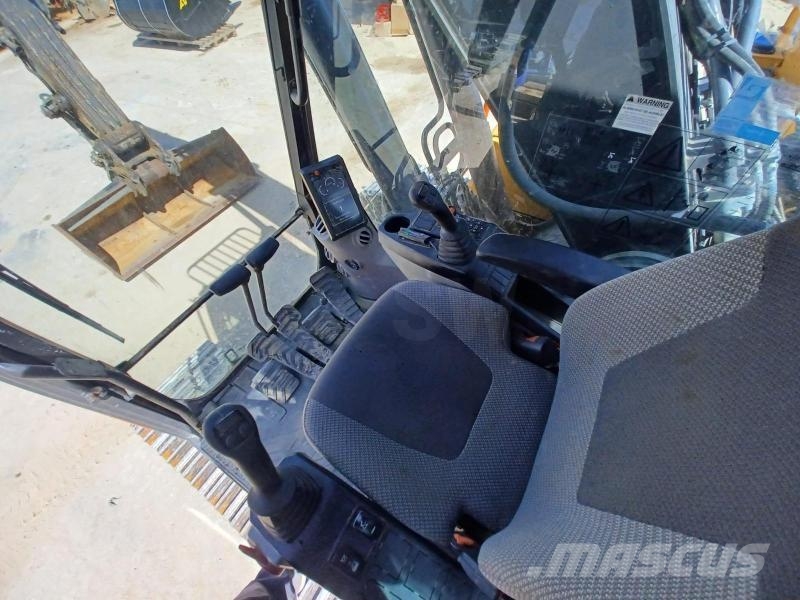Volvo EC220E 大型油圧ショベル12t以上(パワーショベル・ユンボ)