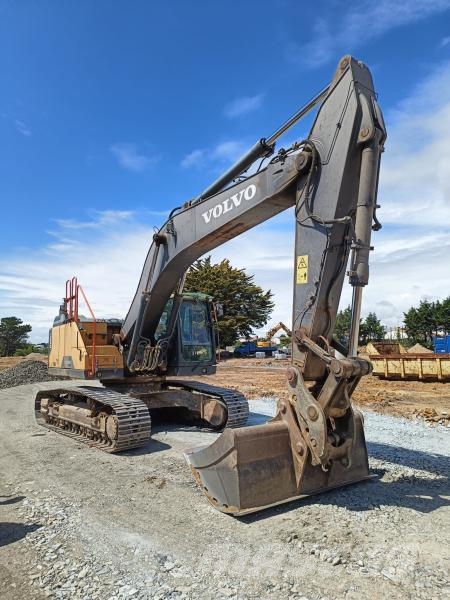 Volvo EC300ENL 大型油圧ショベル12t以上(パワーショベル・ユンボ)