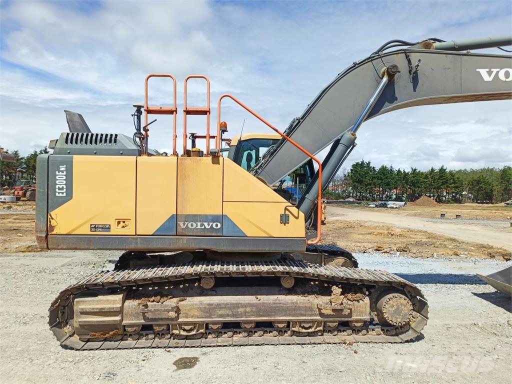 Volvo EC300ENL 大型油圧ショベル12t以上(パワーショベル・ユンボ)