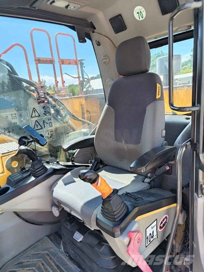 Volvo EC300ENL 大型油圧ショベル12t以上(パワーショベル・ユンボ)