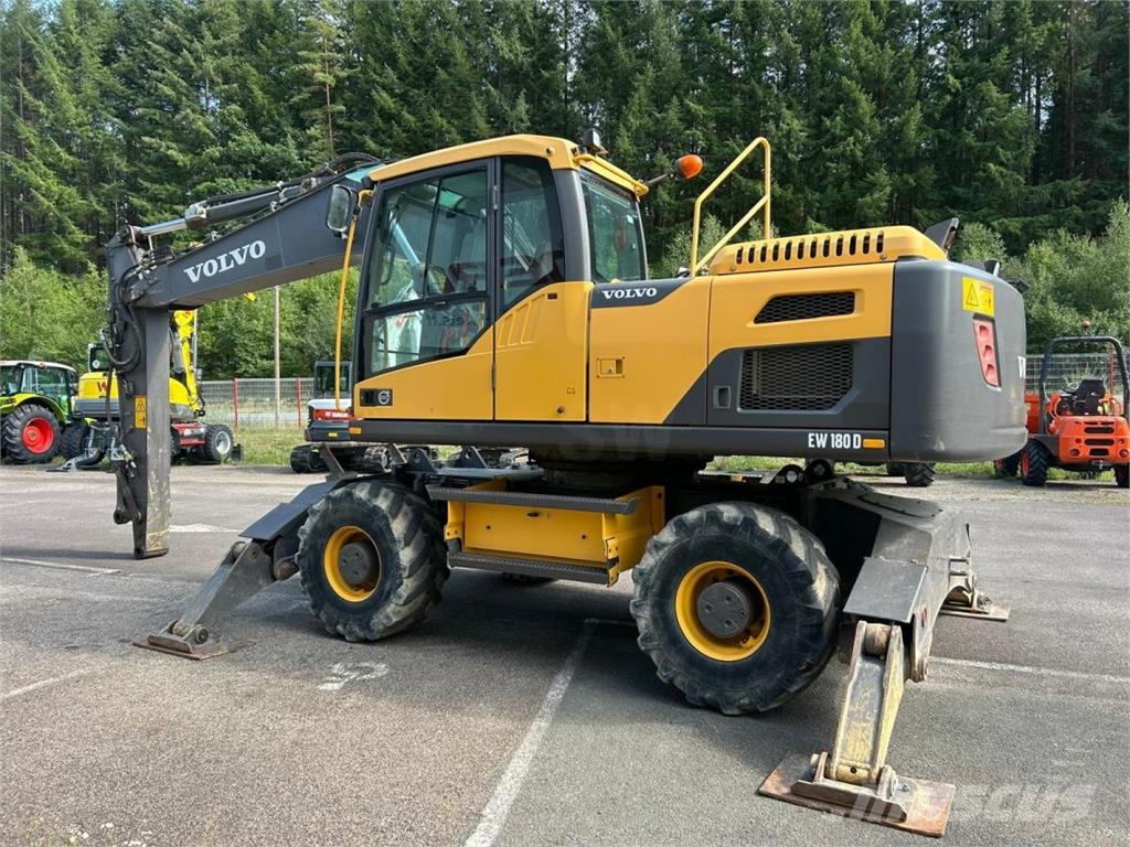 Volvo EW180 D Excavadoras de ruedas