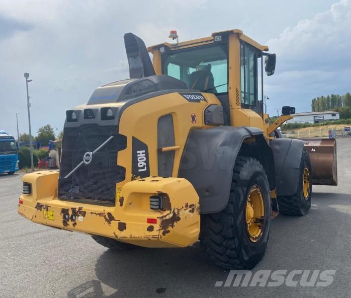 Volvo L 90 Cargadoras sobre ruedas
