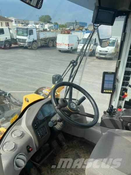 Volvo L 90 Cargadoras sobre ruedas