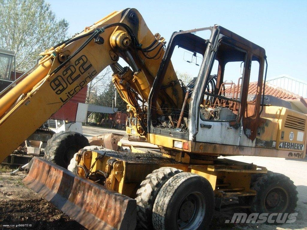 Liebherr Κόβεται για ανταλλακτικά Dzinēji