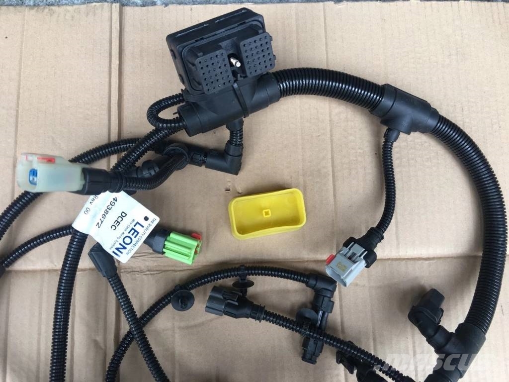 Cummins Qsb4.5 Engine Ecm Wiring Harness 4938672 4933296 5 Moteur