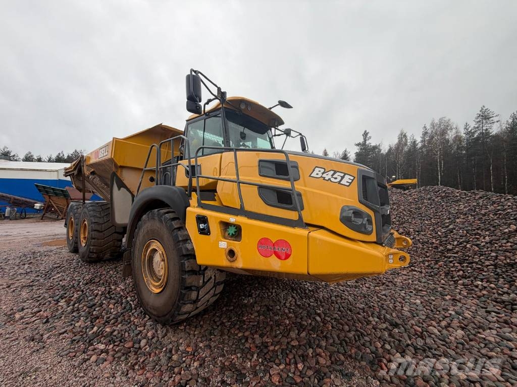 Bell B 45 E Dumper - Knickgelenk