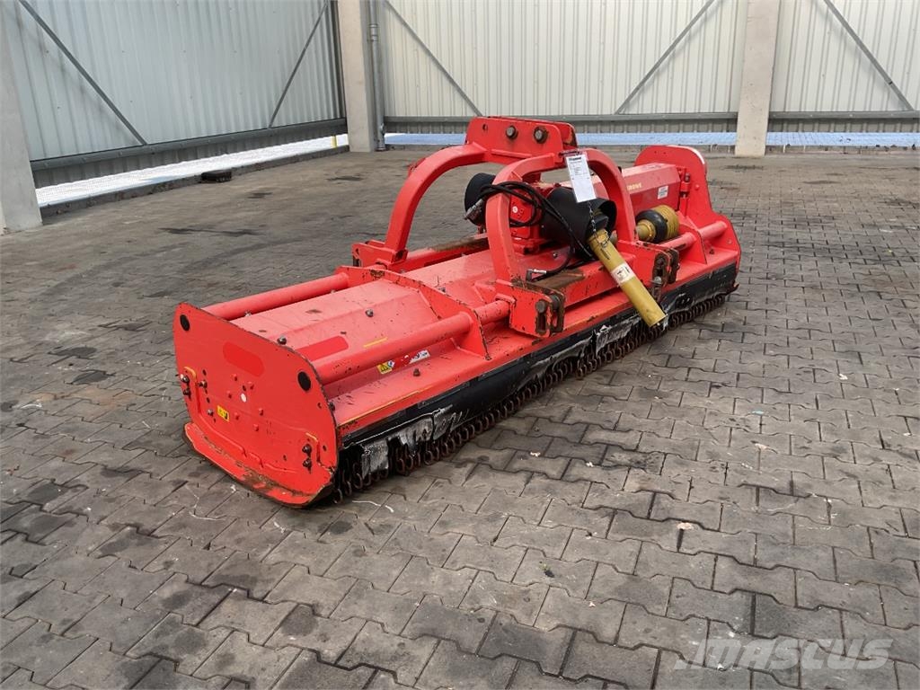 Maschio Bisonte 280 Otros equipos para cosechadoras de forraje
