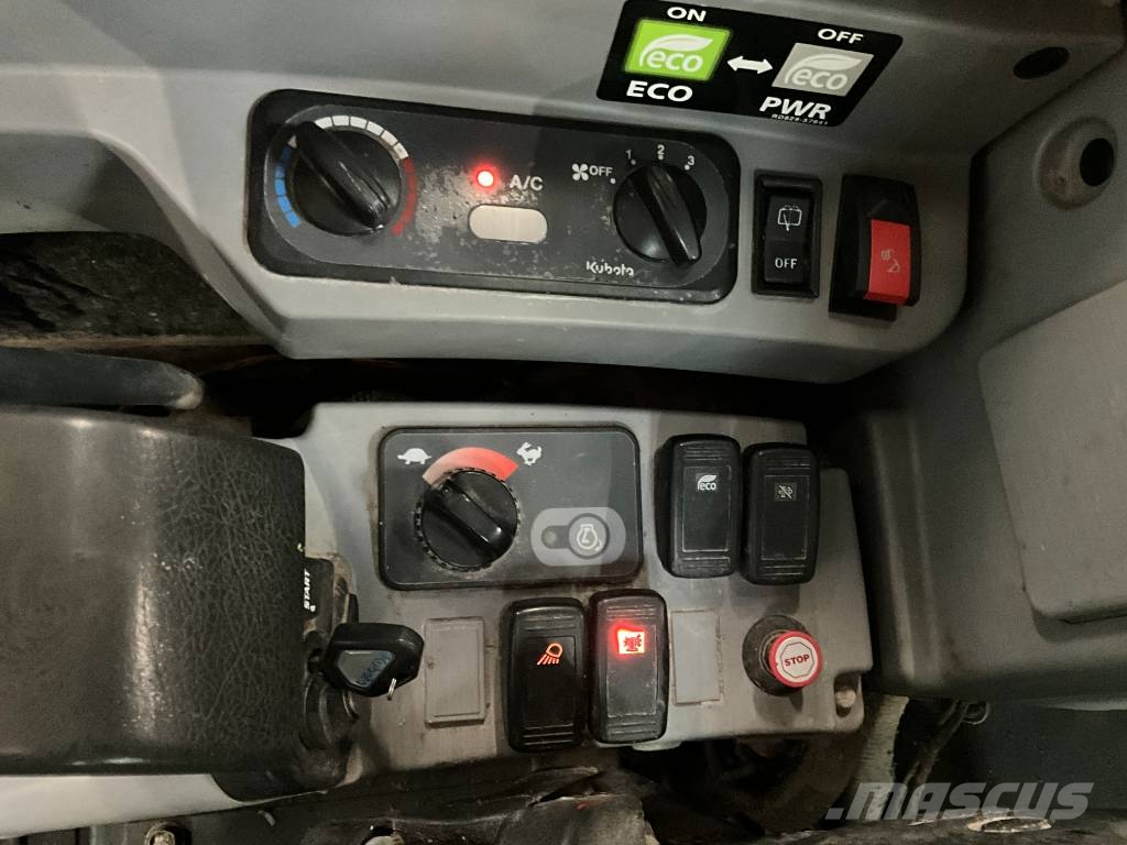 Kubota KX 080-4 Midi-gravemaskiner 7t - 12t
