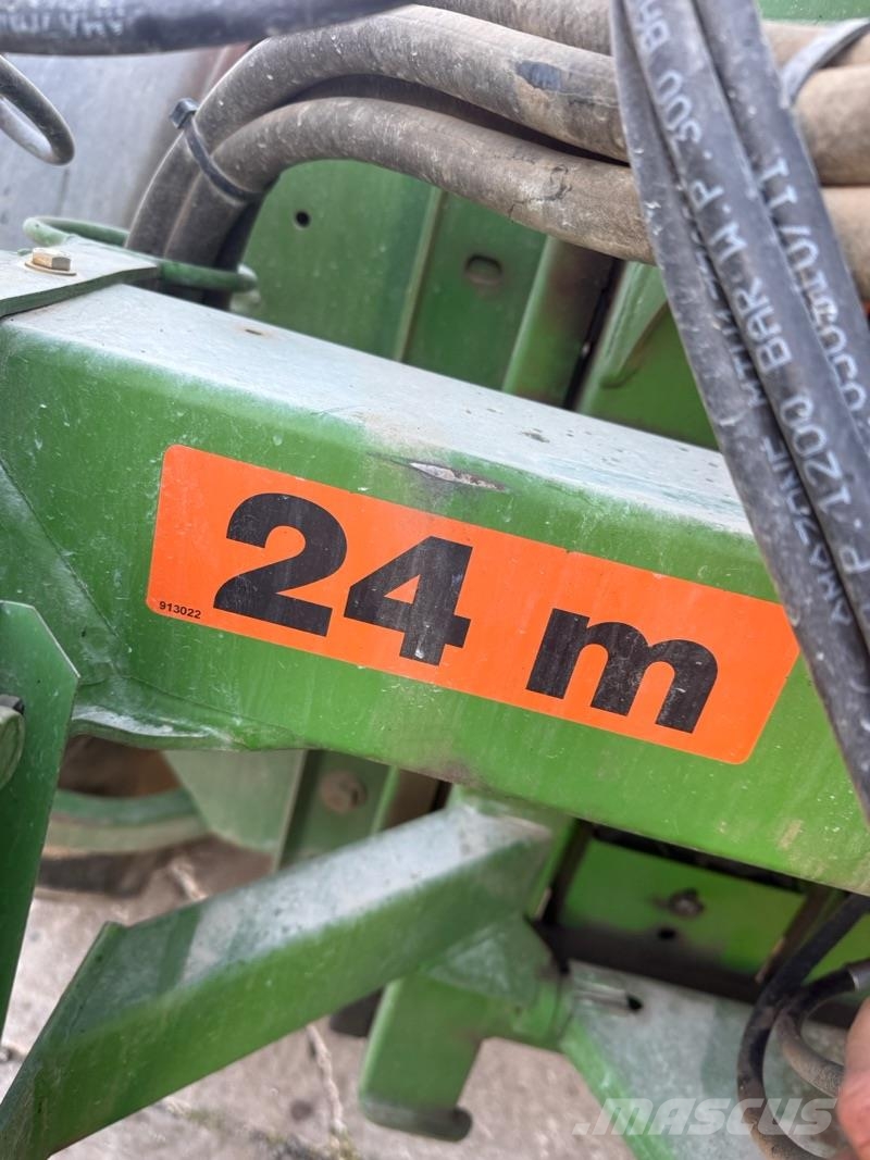 Amazone UG 4500 Nova Pulvérisateurs traînés