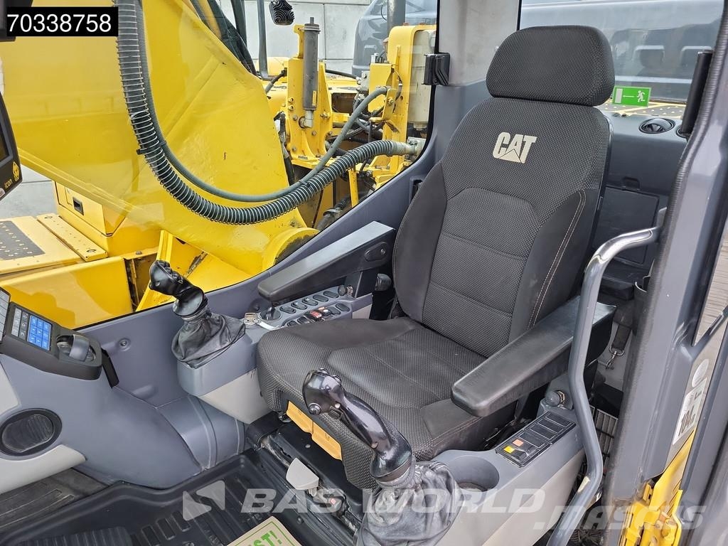 Komatsu PC290 LC-11 Bagri goseničarji