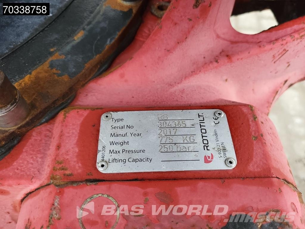 Komatsu PC290 LC-11 Bagri goseničarji