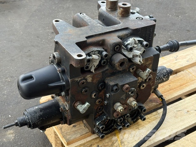 Volvo A 40 G PARTS ONLY Зчленовані самоскиди