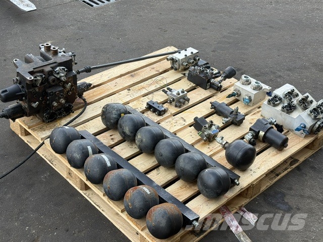 Volvo A 40 G PARTS ONLY Зчленовані самоскиди