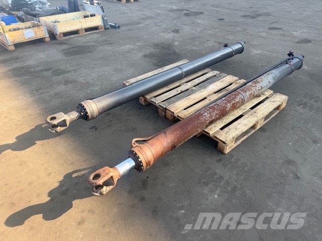 Volvo A 40 G PARTS ONLY Зчленовані самоскиди