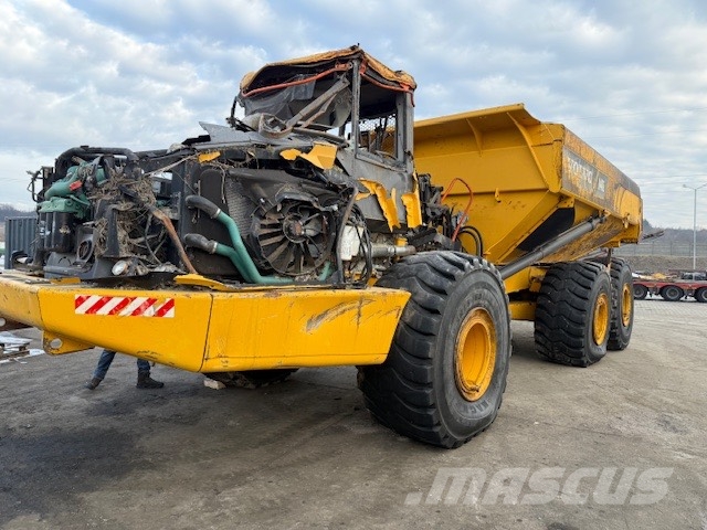 Volvo A 40 G PARTS ONLY Зчленовані самоскиди