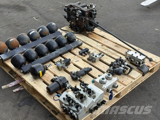 Volvo A 40 G PARTS ONLY Зчленовані самоскиди