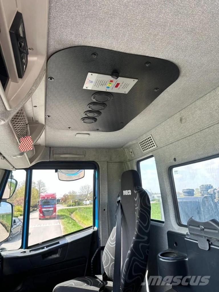 Iveco Trakker 450 Tipper trucks