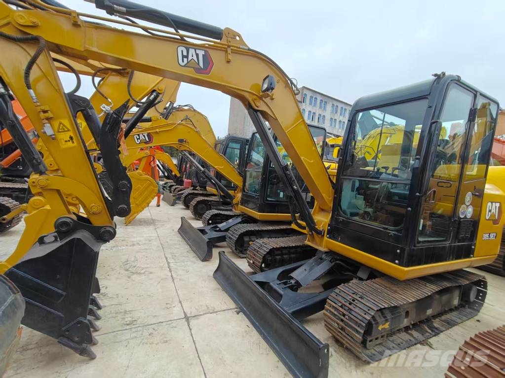 CAT 305.5 E 小型挖掘机