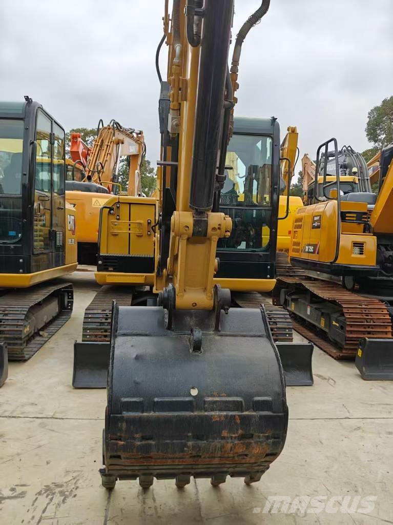 CAT 305.5 E 小型挖掘机