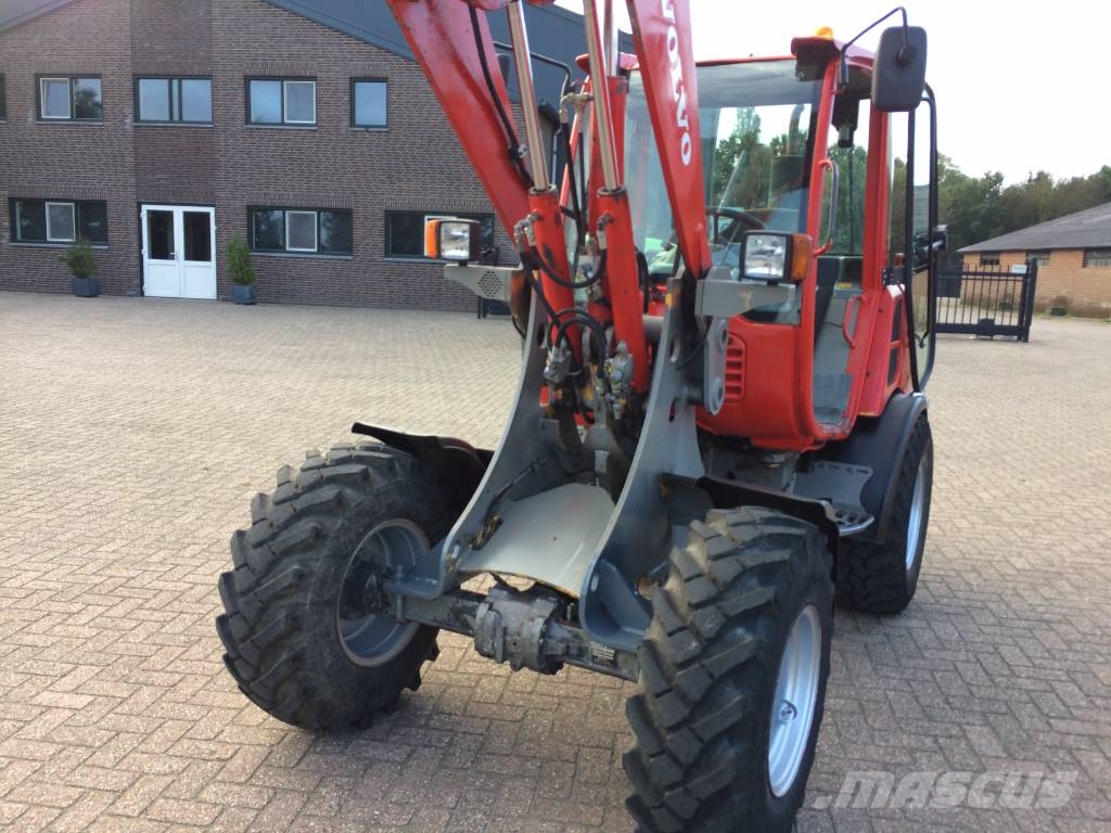 Volvo L 25 F Iekrāvēji uz riteņiem