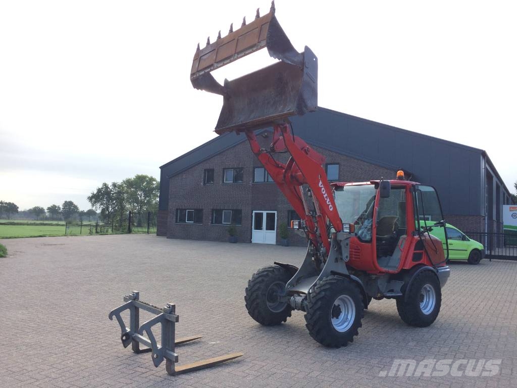 Volvo L 25 F Iekrāvēji uz riteņiem