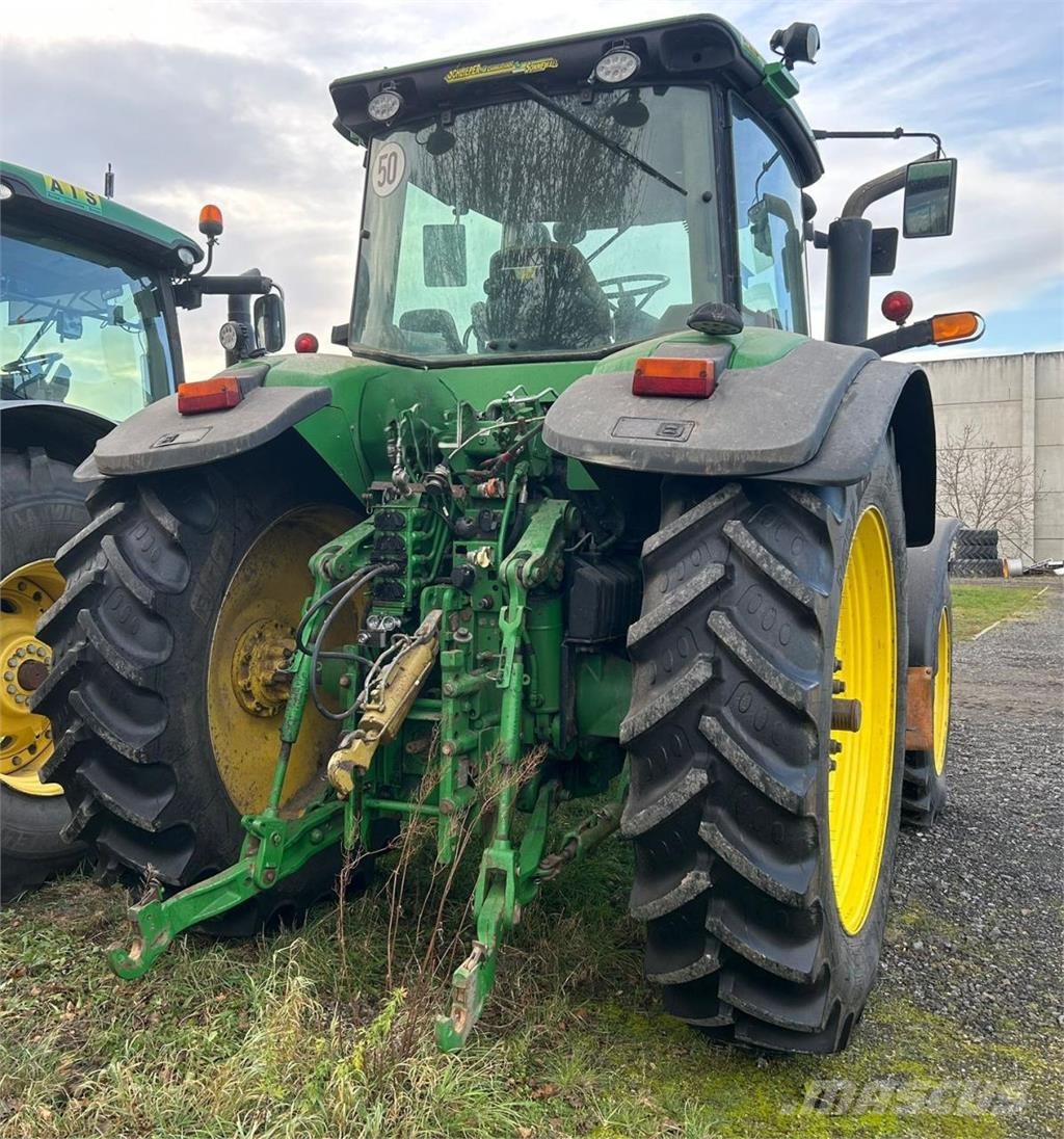John Deere 7730 Traktori