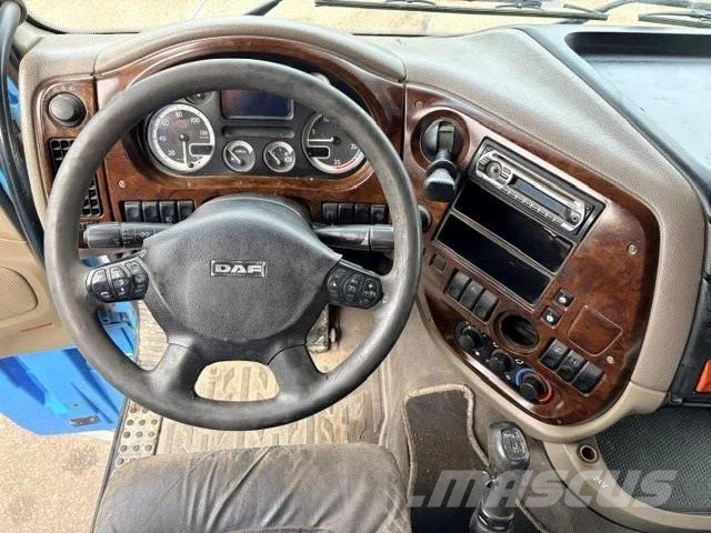 DAF XF 105.460 SPACECAB (ZF16 MANUAL GEARBOX / EURO 5 Sattelzugmaschinen