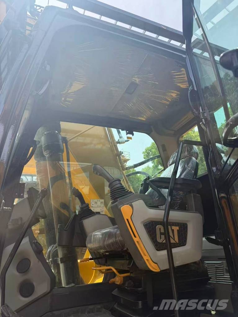 CAT 320 Gravemaskiner på larvebånd