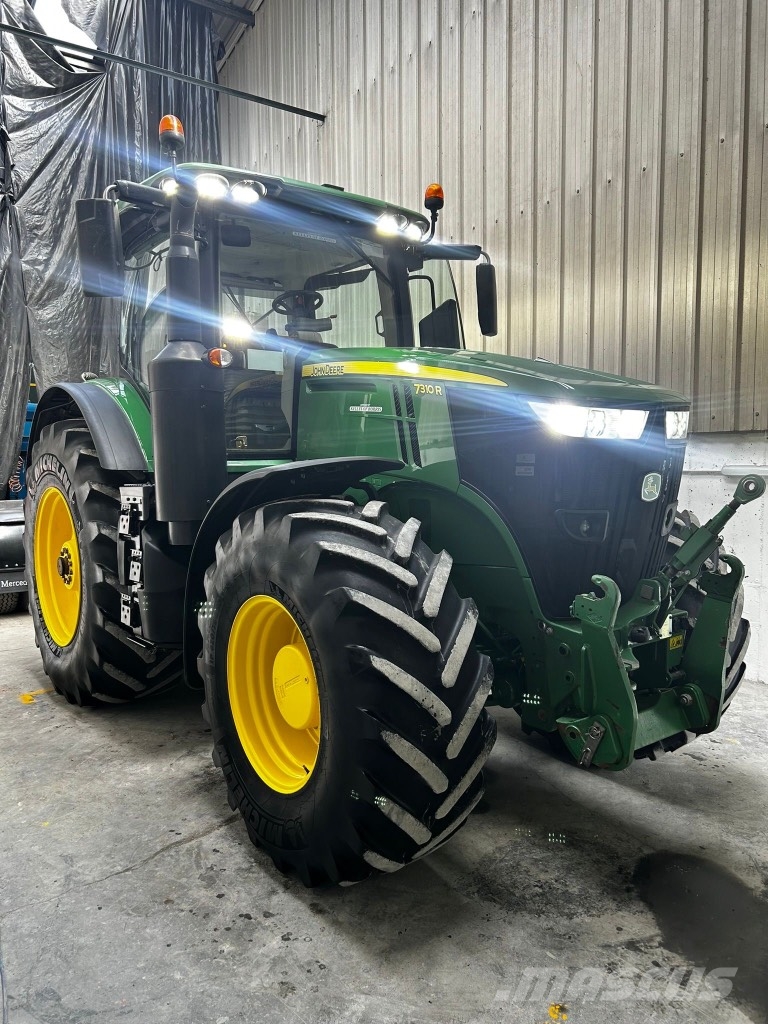 John Deere 7310R Traktorok