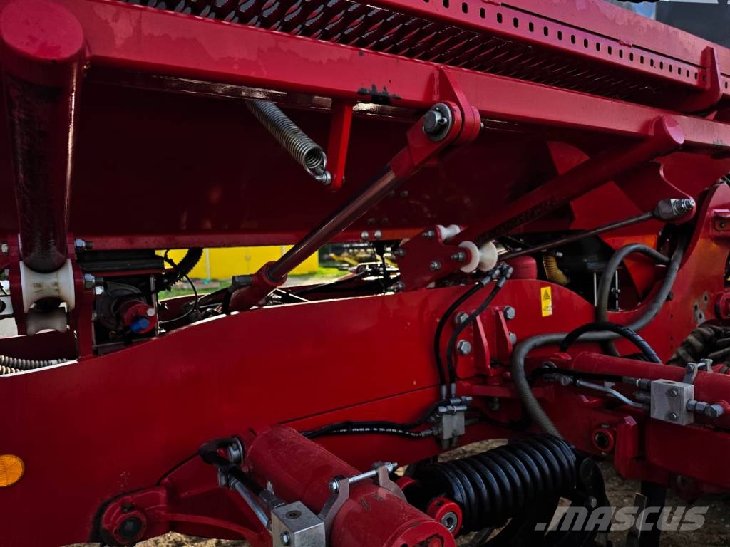 Horsch Focus 6 TD Mechanické sejačky