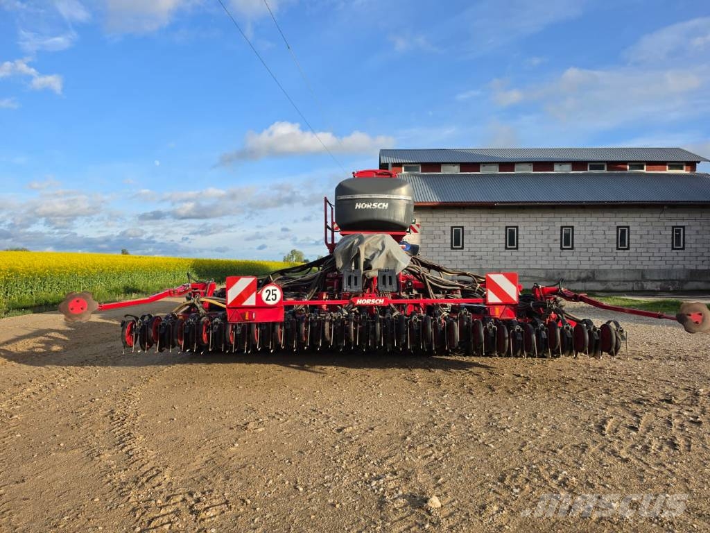 Horsch Focus 6 TD Mechanické sejačky
