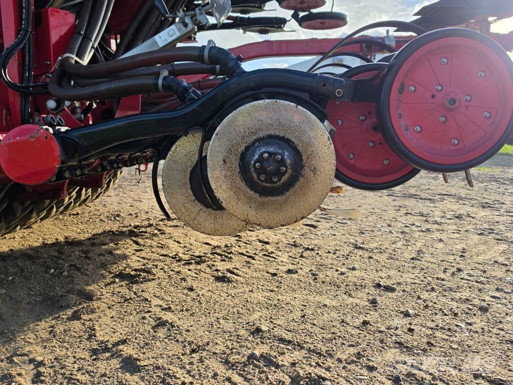 Horsch Focus 6 TD Mechanické sejačky