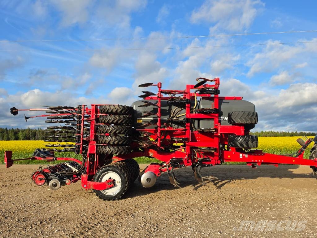 Horsch Focus 6 TD Mechanické sejačky