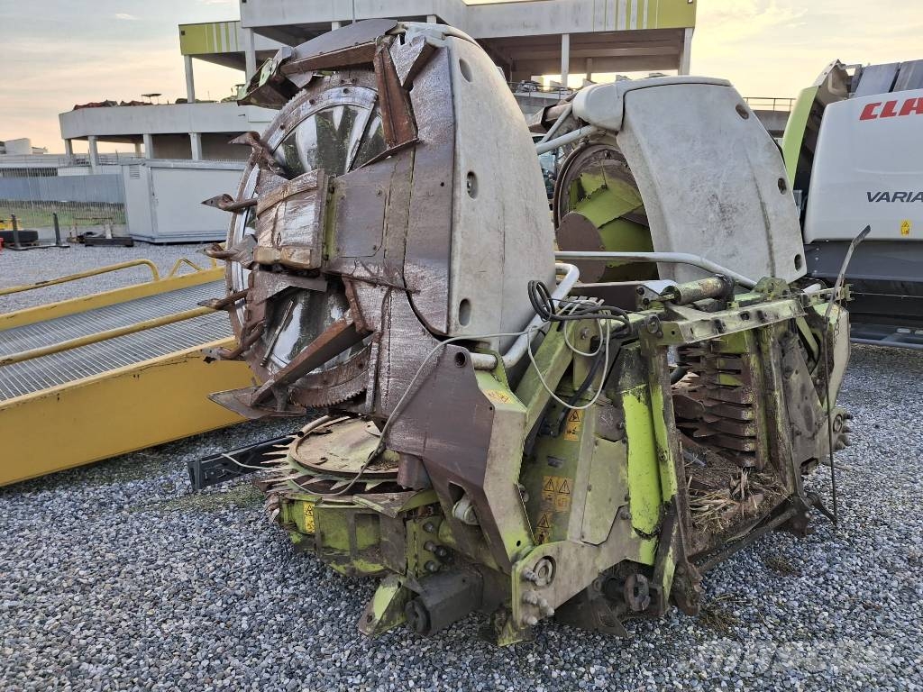 CLAAS Orbis 600 Príslušenstvo strojov na seno a krmivo