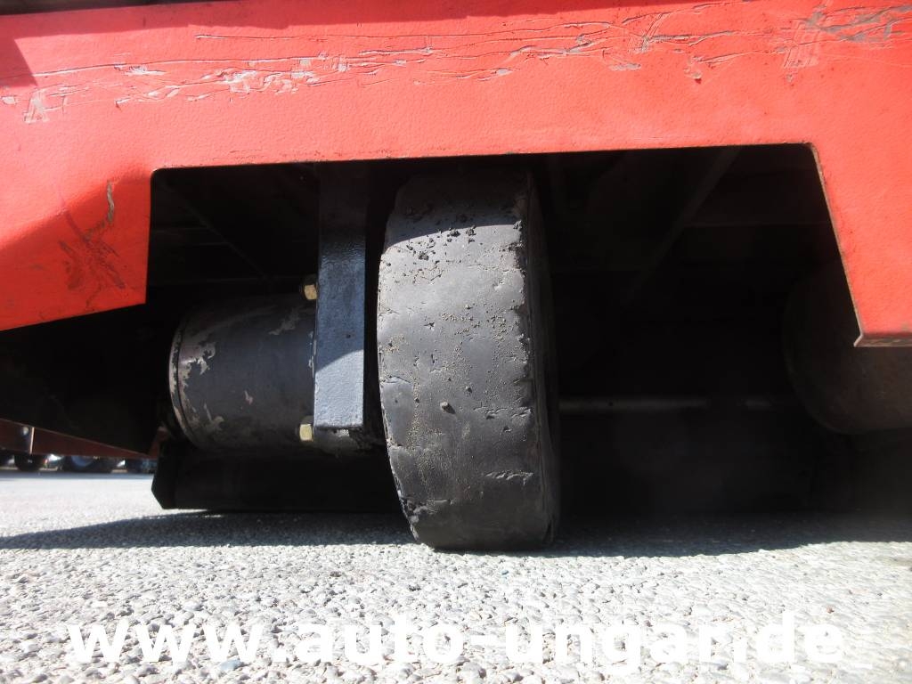 Hako Jonas 1100 Ersatzteilträger Kubota Diesel Motor sp Tänavapuhastusmasinad
