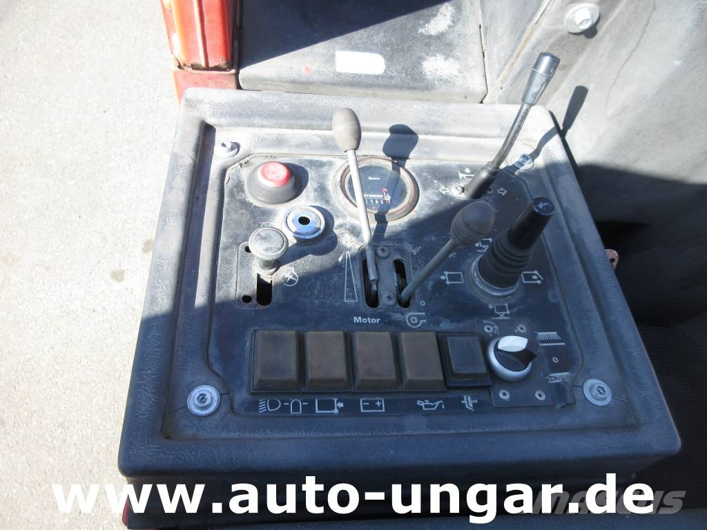 Hako Jonas 1100 Ersatzteilträger Kubota Diesel Motor sp Tänavapuhastusmasinad