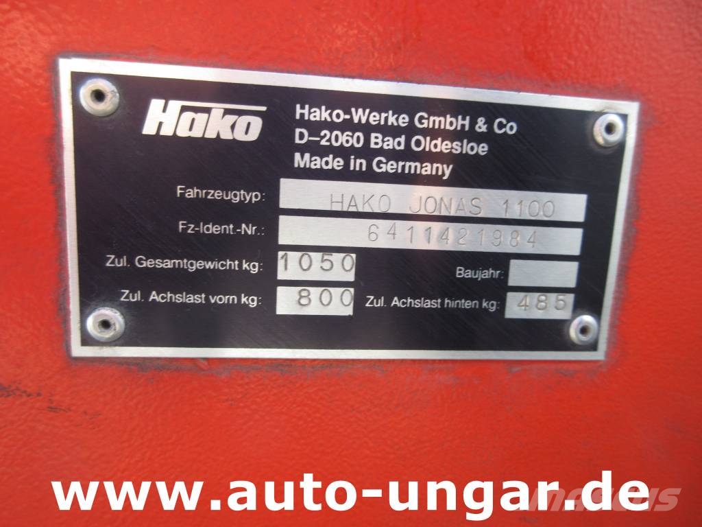 Hako Jonas 1100 Ersatzteilträger Kubota Diesel Motor sp Tänavapuhastusmasinad