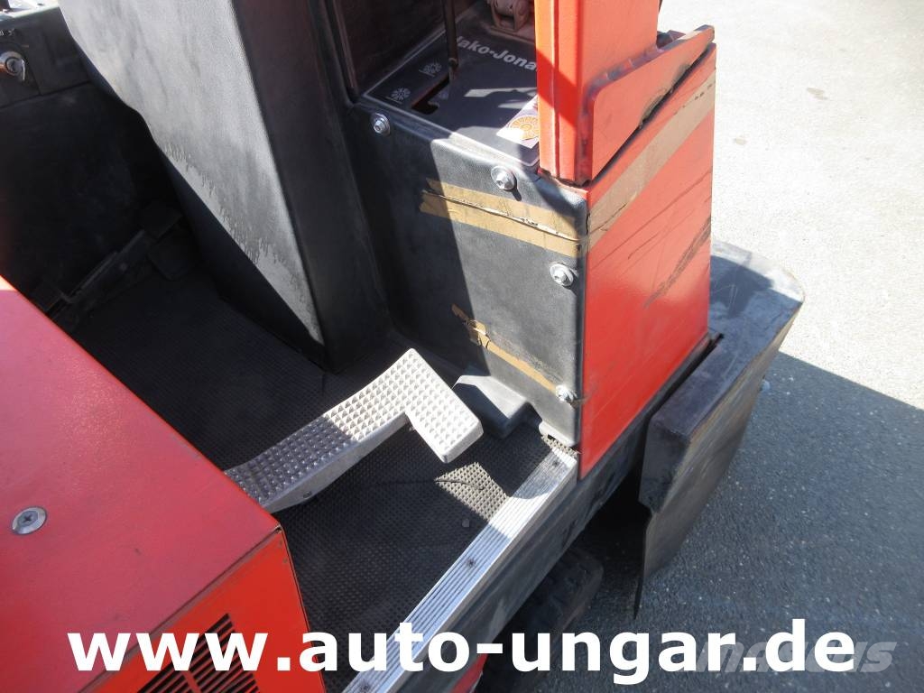 Hako Jonas 1100 Ersatzteilträger Kubota Diesel Motor sp Tänavapuhastusmasinad