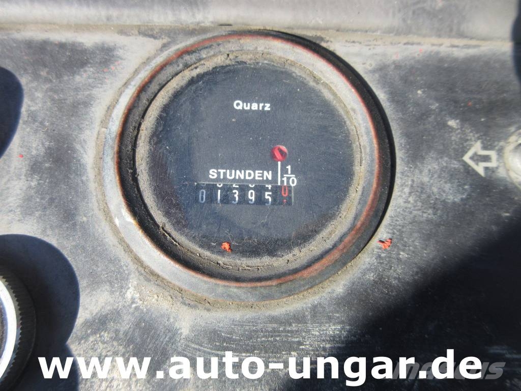Hako Jonas 1100 Ersatzteilträger Kubota Diesel Motor sp Tänavapuhastusmasinad