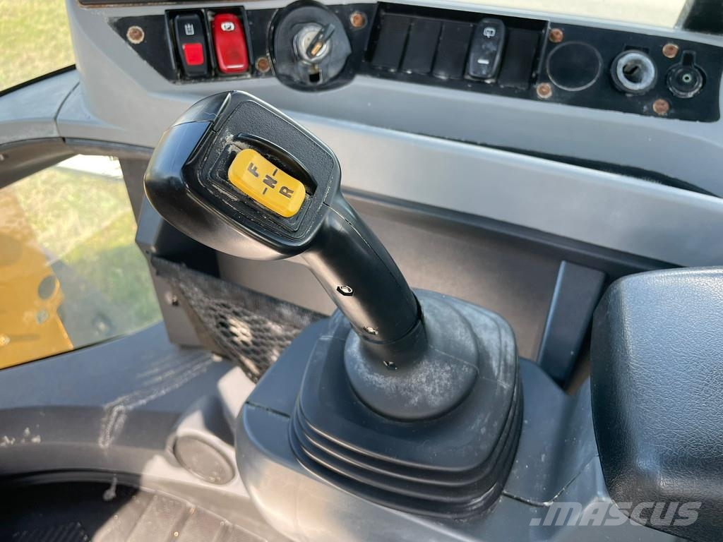 CAT 926M Tekerlekli yükleyiciler