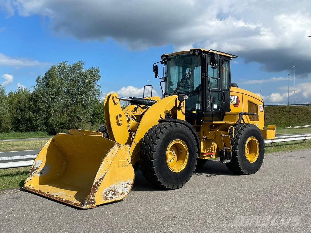 CAT 926M Tekerlekli yükleyiciler