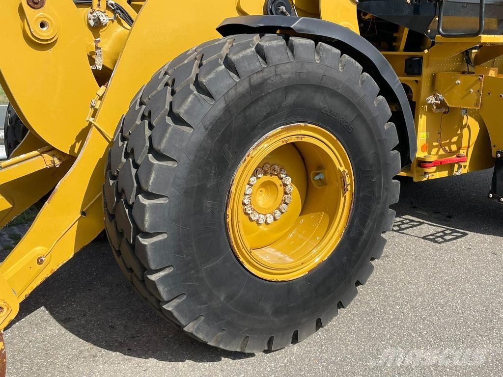 CAT 926M Tekerlekli yükleyiciler