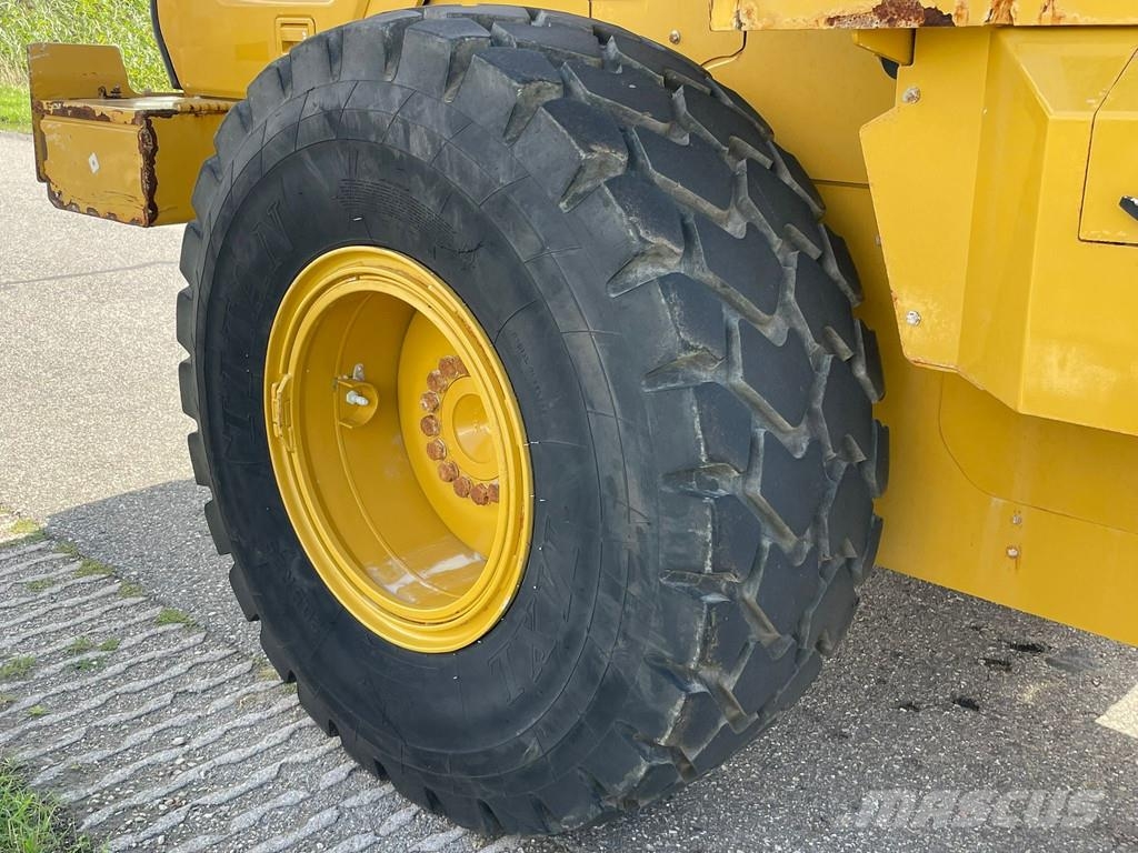 CAT 926M Tekerlekli yükleyiciler