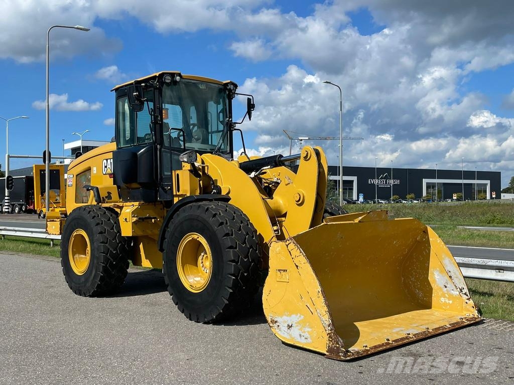 CAT 926M Tekerlekli yükleyiciler