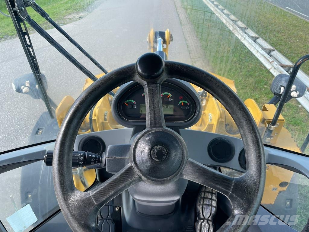 CAT 926M Tekerlekli yükleyiciler