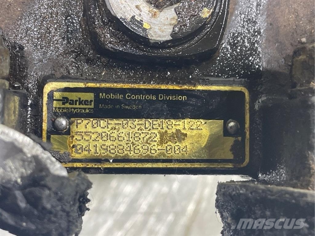 Schaeff SKL834-5520661872-Parker P70CF-03-DE18-122-Valve Hydraulik