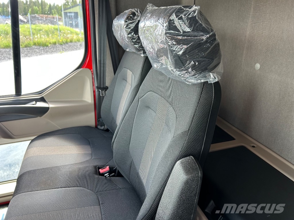 DAF XB 210 FA Biltransportbilar