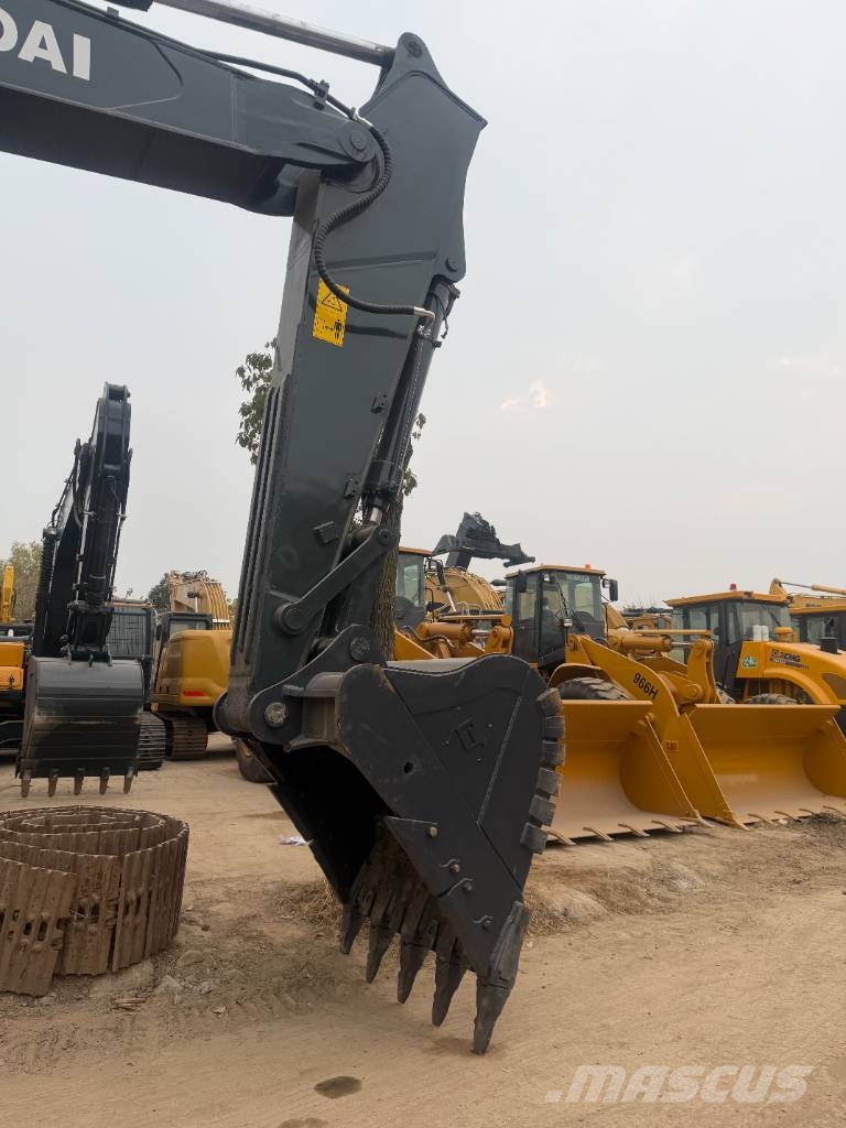 Hyundai 305LC-9T - 28th Anniversary Promotion Price Crawler excavators