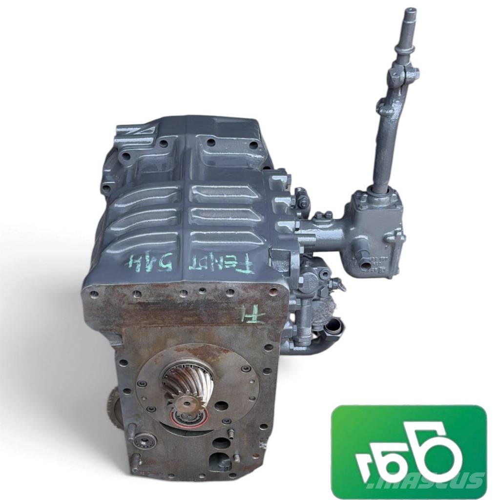 Fendt 514 Favorit AGCO M514100051023 Gearbox Podvozje in vzmetenje